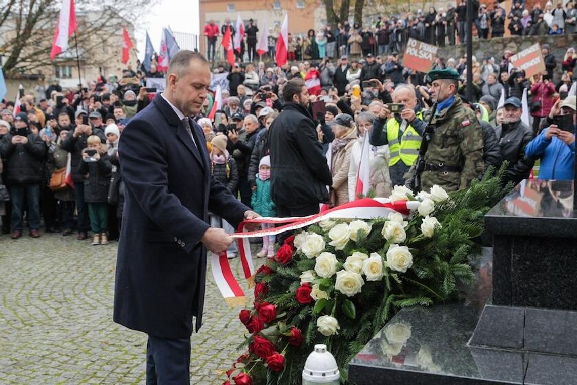 Prezydent: Narodowe Święto Niepodległości to jeden z ważniejszych dni w polskim kalendarzu Prezydent: Narodowe Święto Niepodległości to jeden z ważniejszych dni w polskim kalendarzu