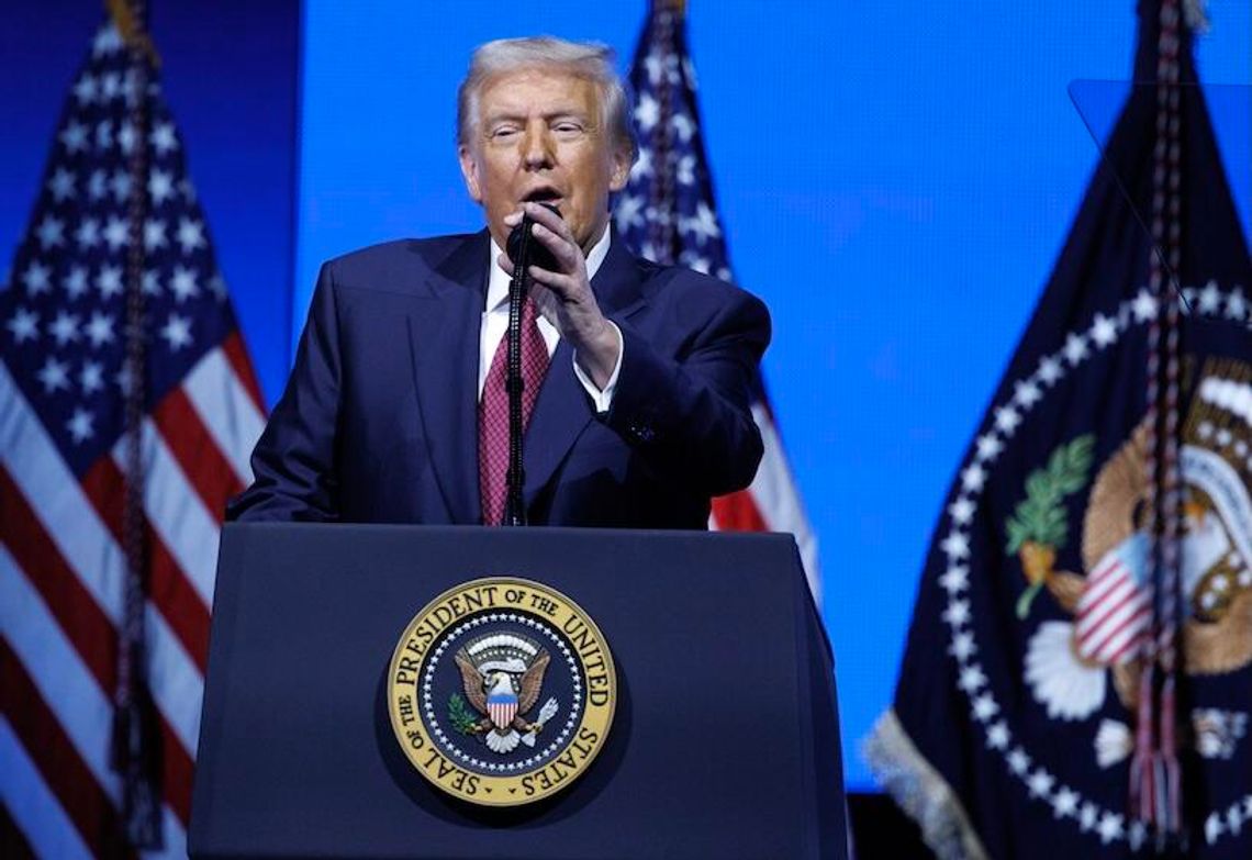 Prezydent Trump: ludzie będą uciekać z Nowego Jorku przed komunizmem Prezydent Trump: ludzie będą uciekać z Nowego Jorku przed komunizmem