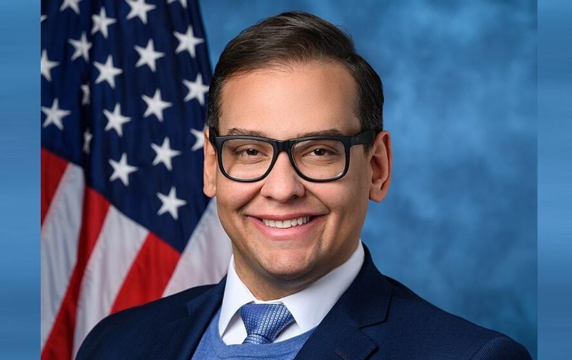 Prezydent Trump skrócił karę pozbawienia wolności byłemu kongresmenowi George'owi Santosowi