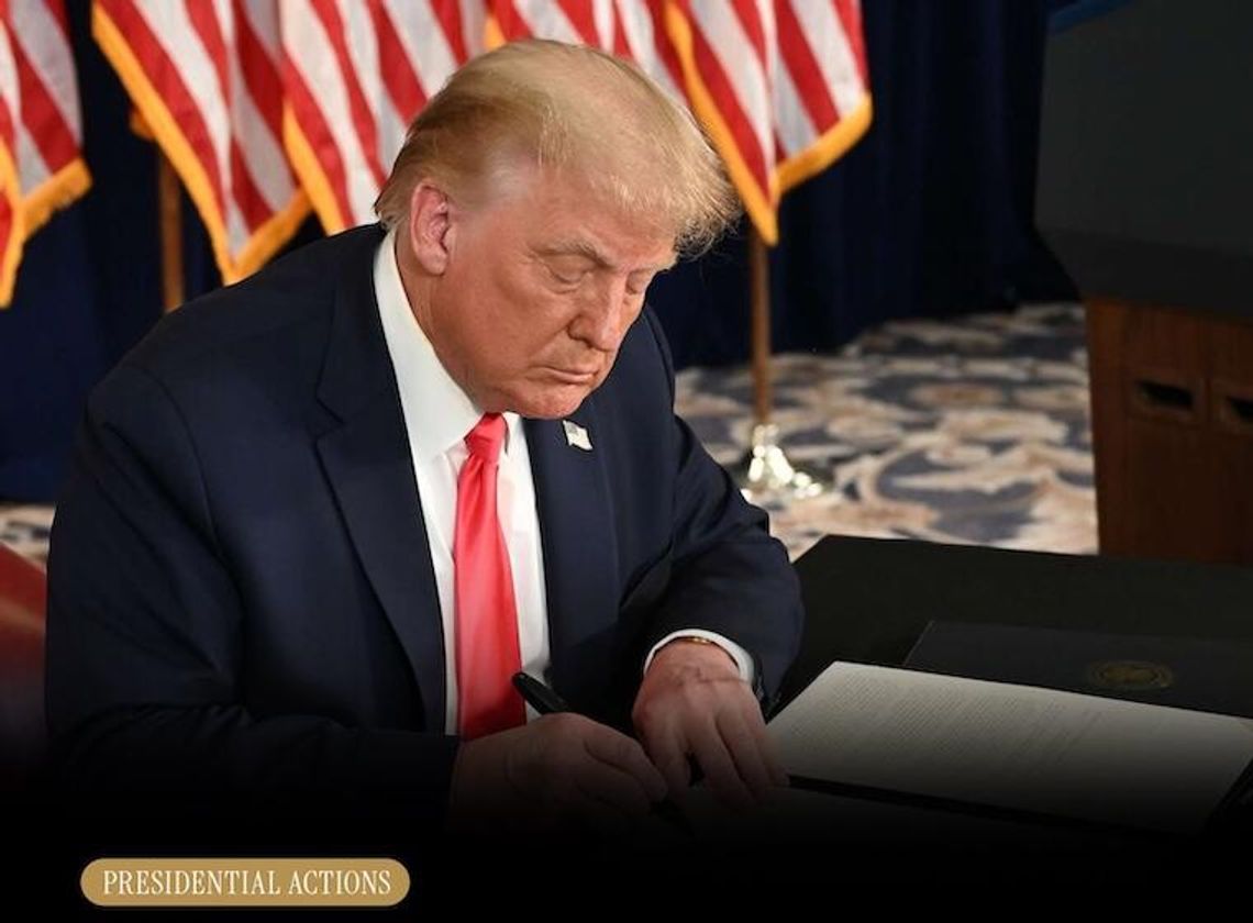 Prezydent Trump uchyla rozporządzenia wykonawcze podpisane autopenem za czasów Bidena