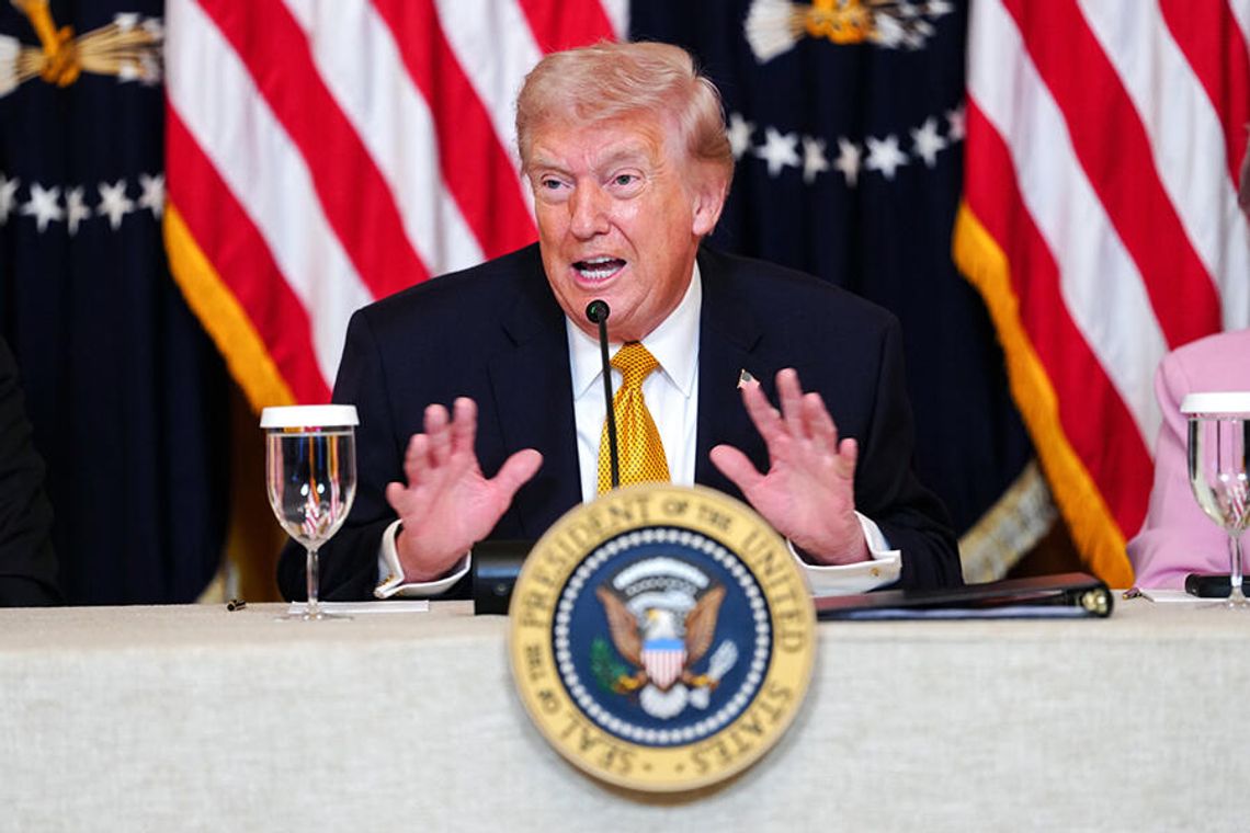 Prezydent Trump: wiele krajów powiedziało mi, że są w drodze, by pomóc w cieśninie Ormuz Prezydent Trump: wiele krajów powiedziało mi, że są w drodze, by pomóc w cieśninie Ormuz