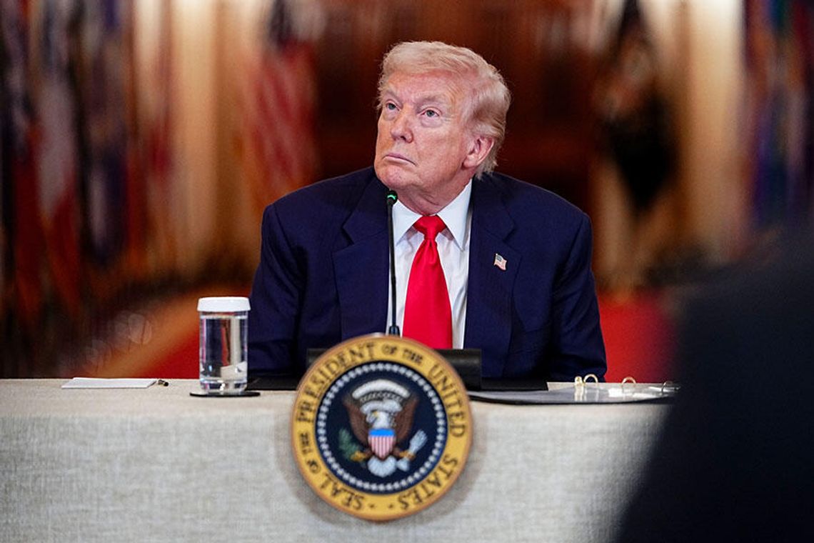 Prezydent Trump zasugerował szybkie zakończenie wojny z Iranem i przejęcie cieśniny Ormuz