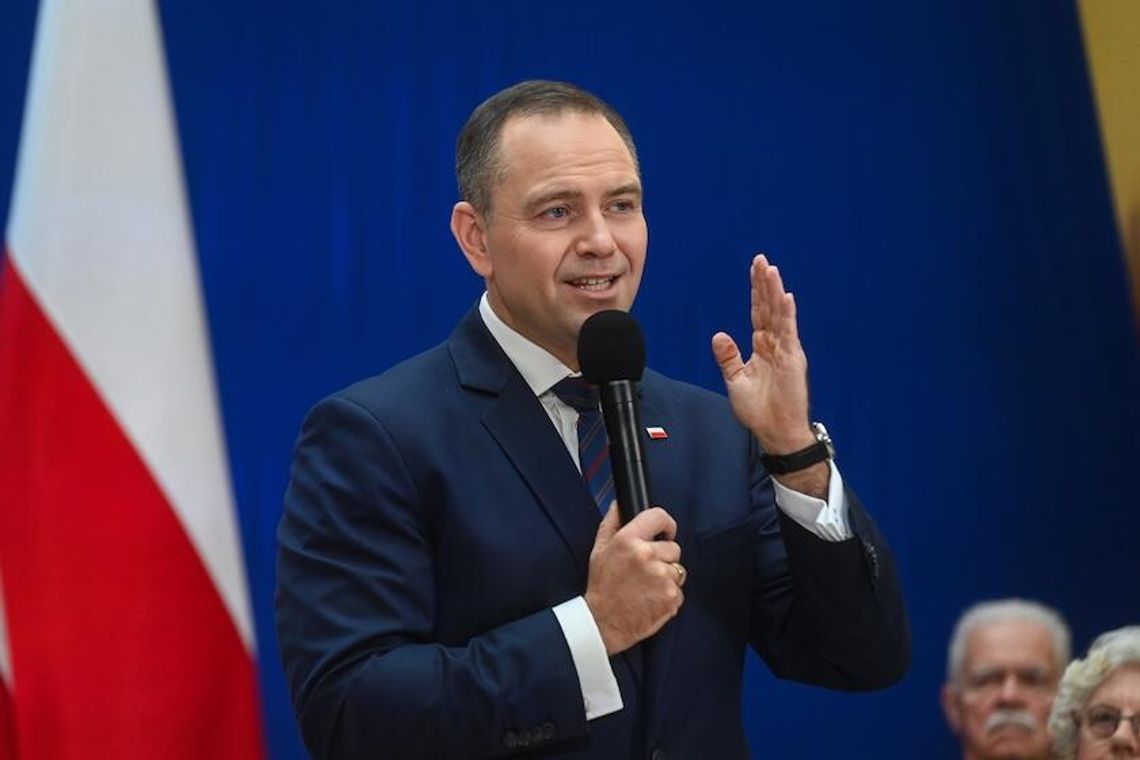 Prezydent: wierzę, że projekt ustawy „godna emerytura” zyska aprobatę polskich posłów Prezydent: wierzę, że projekt ustawy „godna emerytura” zyska aprobatę polskich posłów