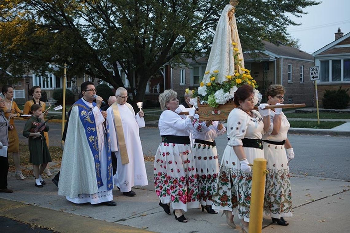 Procesja fatimska i jesienny festiwal w parafii św. Faustyny Kowalskiej