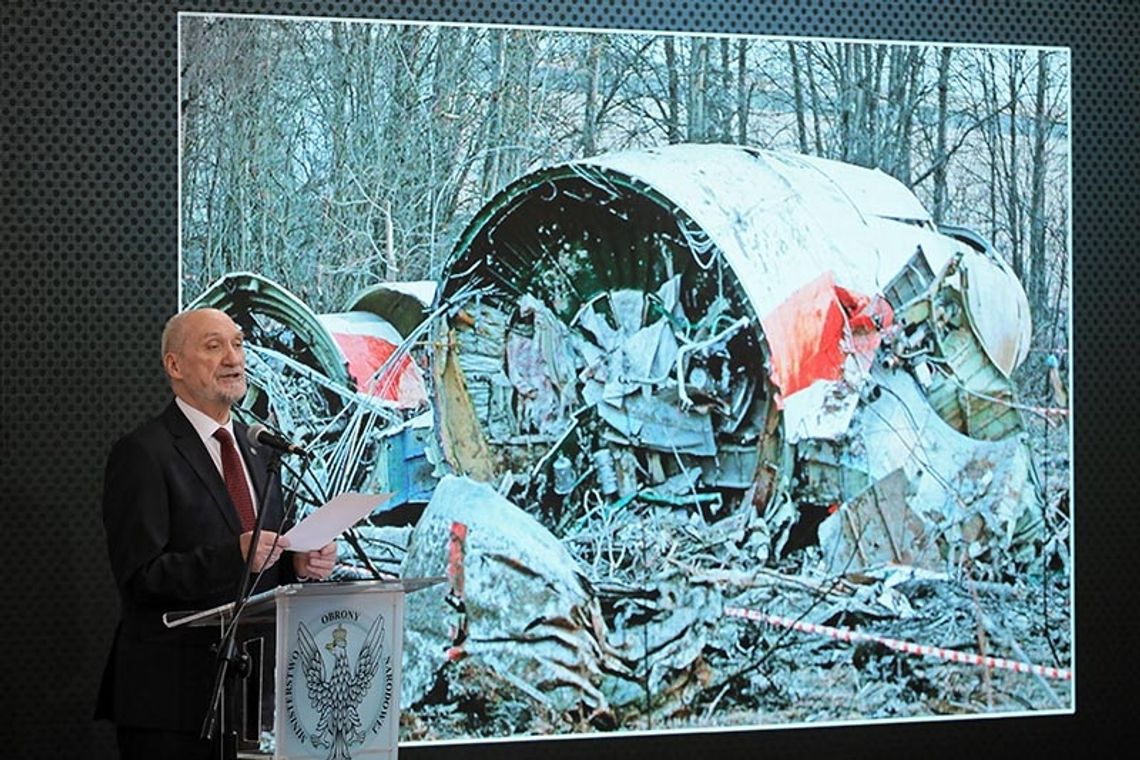 Prokuratura: dwa śledztwa w sprawie nieprawidłowości w podkomisji smoleńskiej