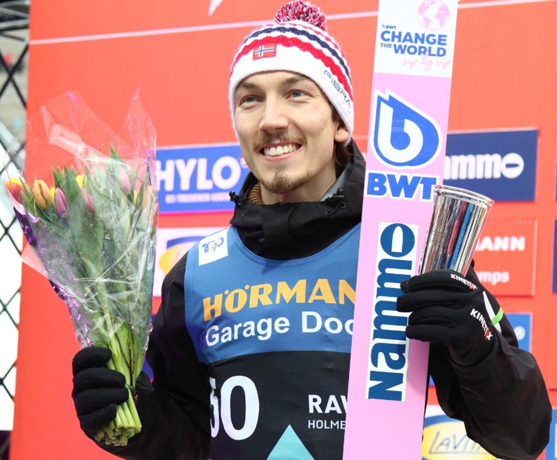 PŚ w skokach - 11. miejsce Wąska, zwycięstwo Norwega Forfanga w Lake Placid