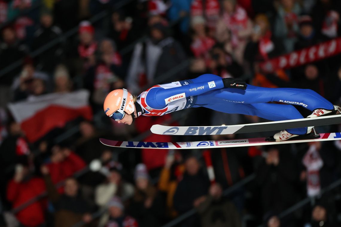 PŚ w skokach - Polska drużyna druga w Zakopanem, triumf Austrii