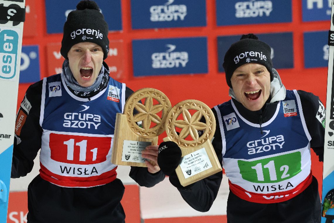 PŚ w skokach - szóste miejsce Kubackiego i Żyły w konkursie duetów w Wiśle, wygrana Słowenii PŚ w skokach - szóste miejsce Kubackiego i Żyły w konkursie duetów w Wiśle, wygrana Słowenii