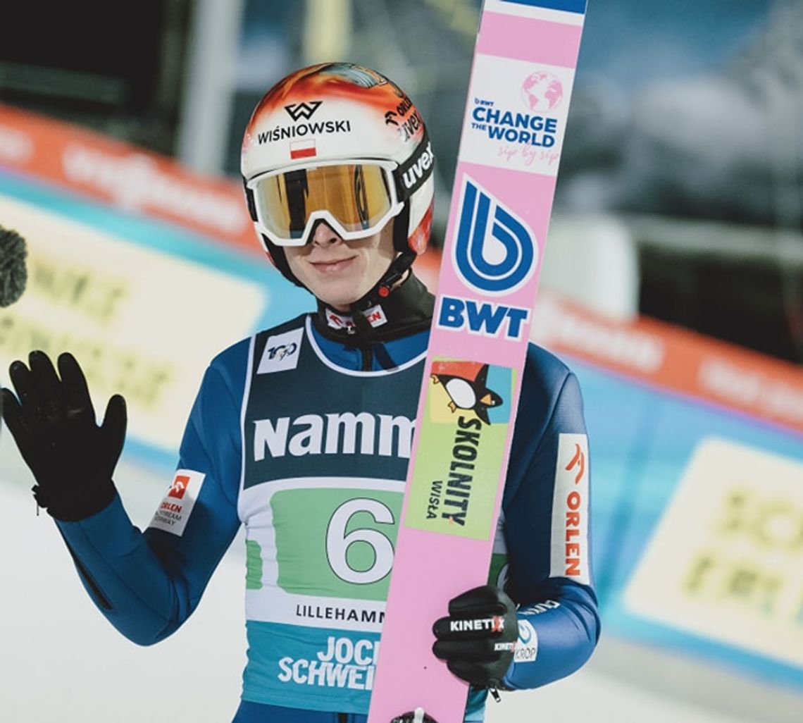 PŚ w skokach - Paschke wygrywa w Lillehammer, 14. miejsce Wąska