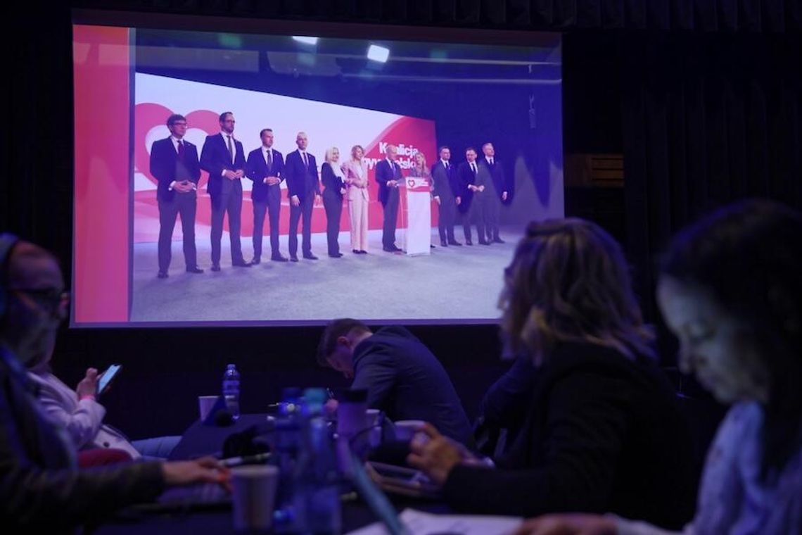 Rada Krajowa KO wybrała 15 wiceprzewodniczących, sekretarza generalnego i skarbnika