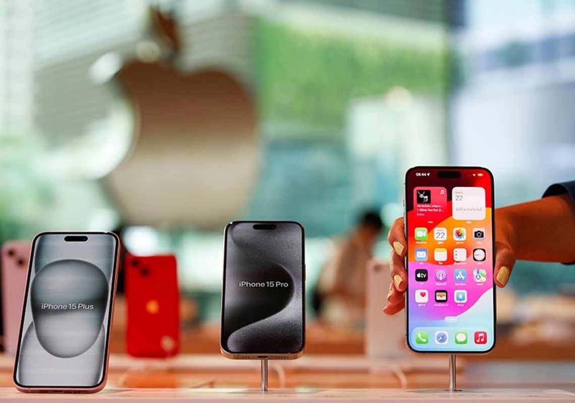 Raport: Apple po raz pierwszy od 12 lat wyprzedził Samsunga w sprzedaży smartfonów