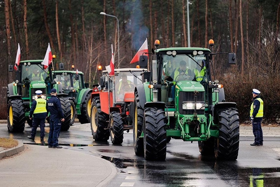 Rolnicy w Polsce domagają się realizacji swoich postulatów, protesty także w innych krajach