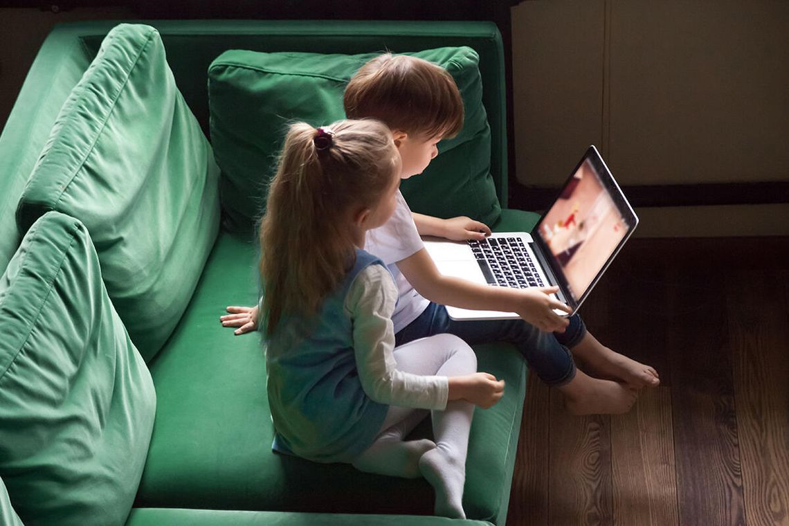 Rozpoczął się proces przeciwko platformom YouTube i Meta dotyczący uzależniania dzieci od platform