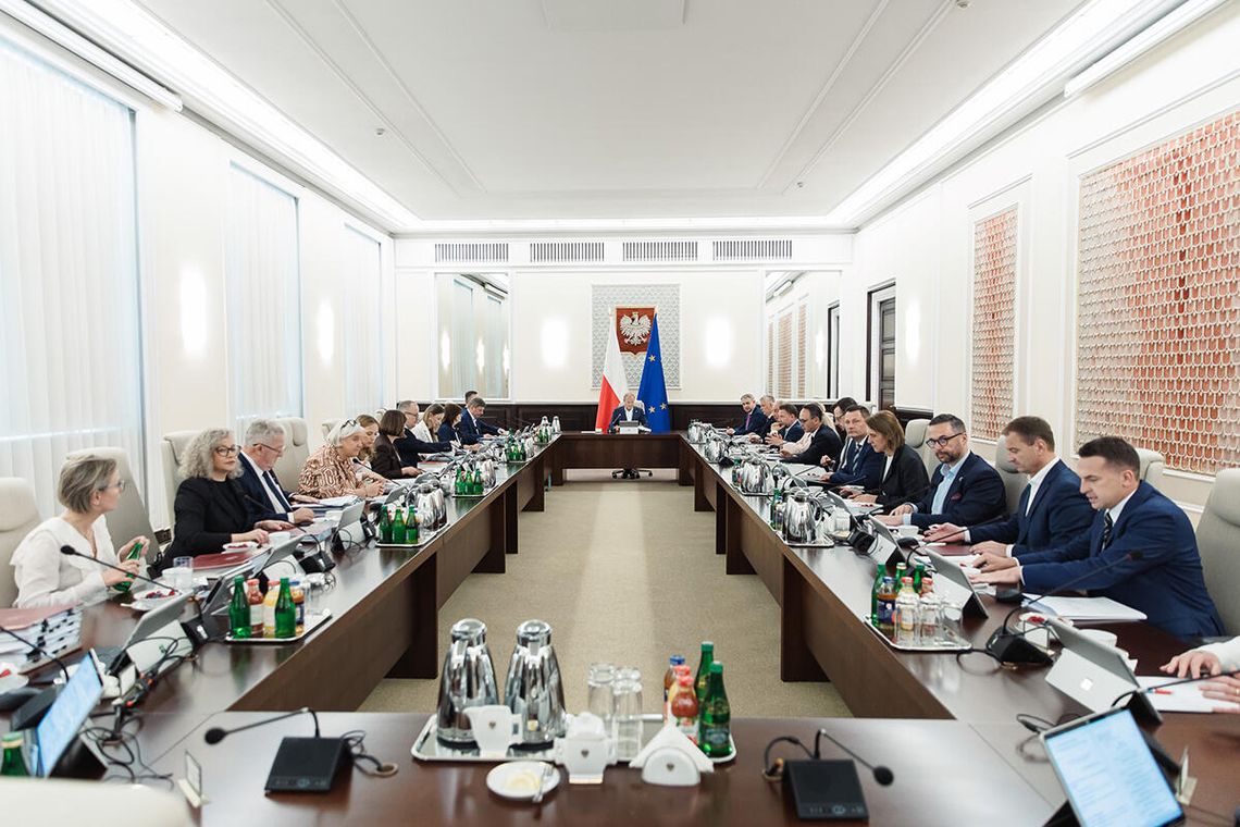 Rząd Donalda Tuska: 26 ministrów, z czego 7 ministrów bez teki