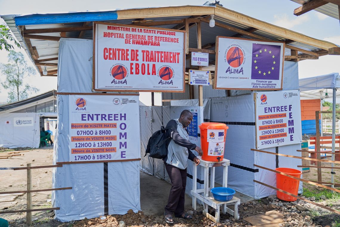 Rząd: już prawie 1,1 tys. potwierdzonych zakażeń wirusem ebola; zmarło 277 osób Rząd: już prawie 1,1 tys. potwierdzonych zakażeń wirusem ebola; zmarło 277 osób