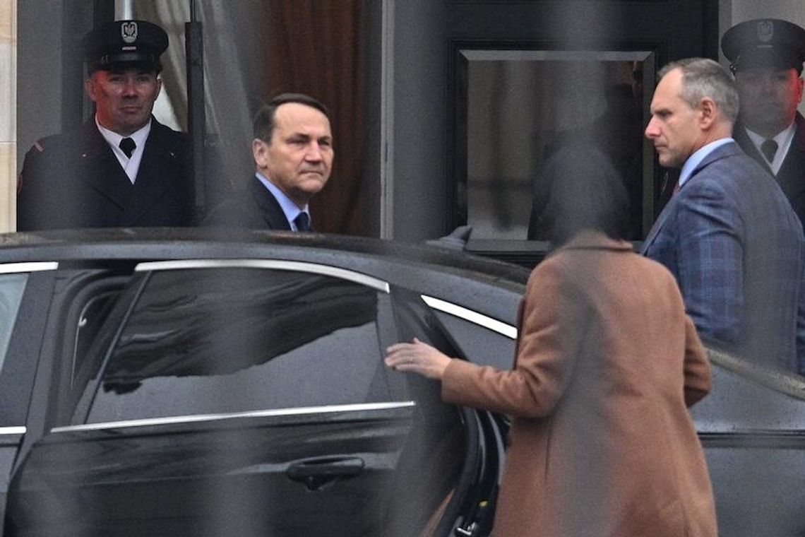Rzecznik MSZ po spotkaniu Sikorski-Nawrocki: Liczymy, że w najbliższym czasie będziemy mogli zobaczyć efekty Rzecznik MSZ po spotkaniu Sikorski-Nawrocki: Liczymy, że w najbliższym czasie będziemy mogli zobaczyć efekty