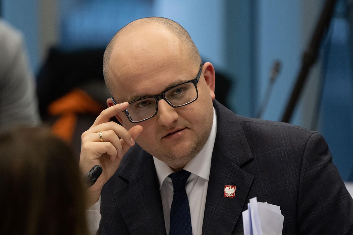Rzecznik PK potwierdził doniesienia dot. "grupy wejście"; udział w niej miał poseł Matecki