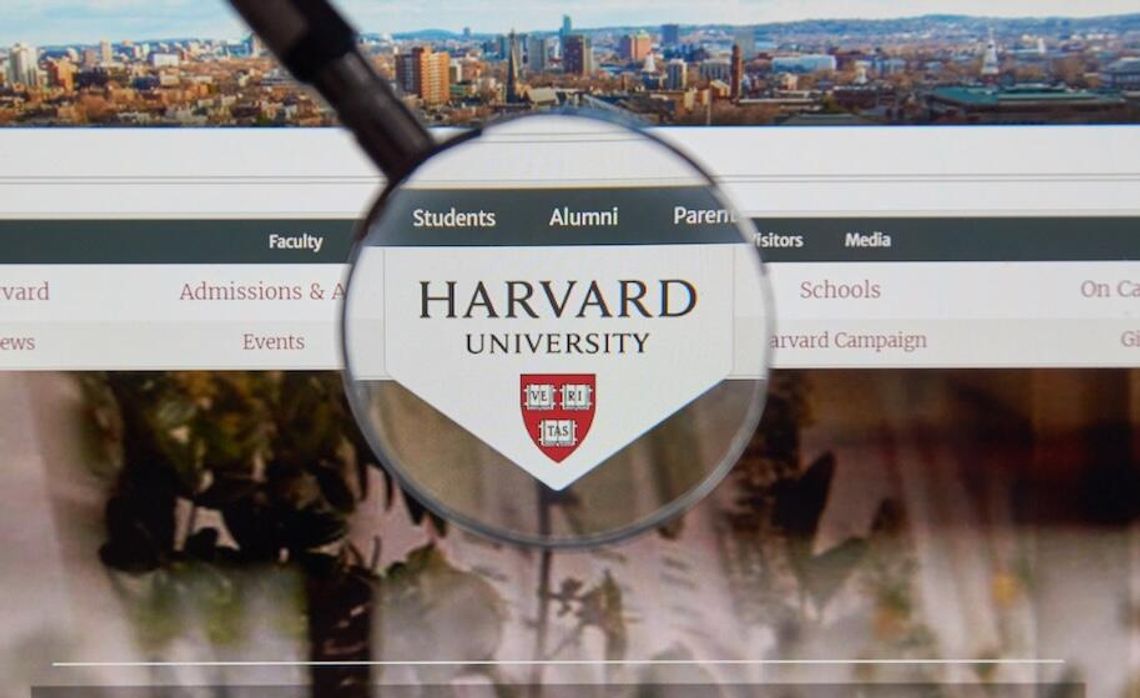 Sąd: Trump nie może uniemożliwić Harvardowi przyjmowania zagranicznych studentów