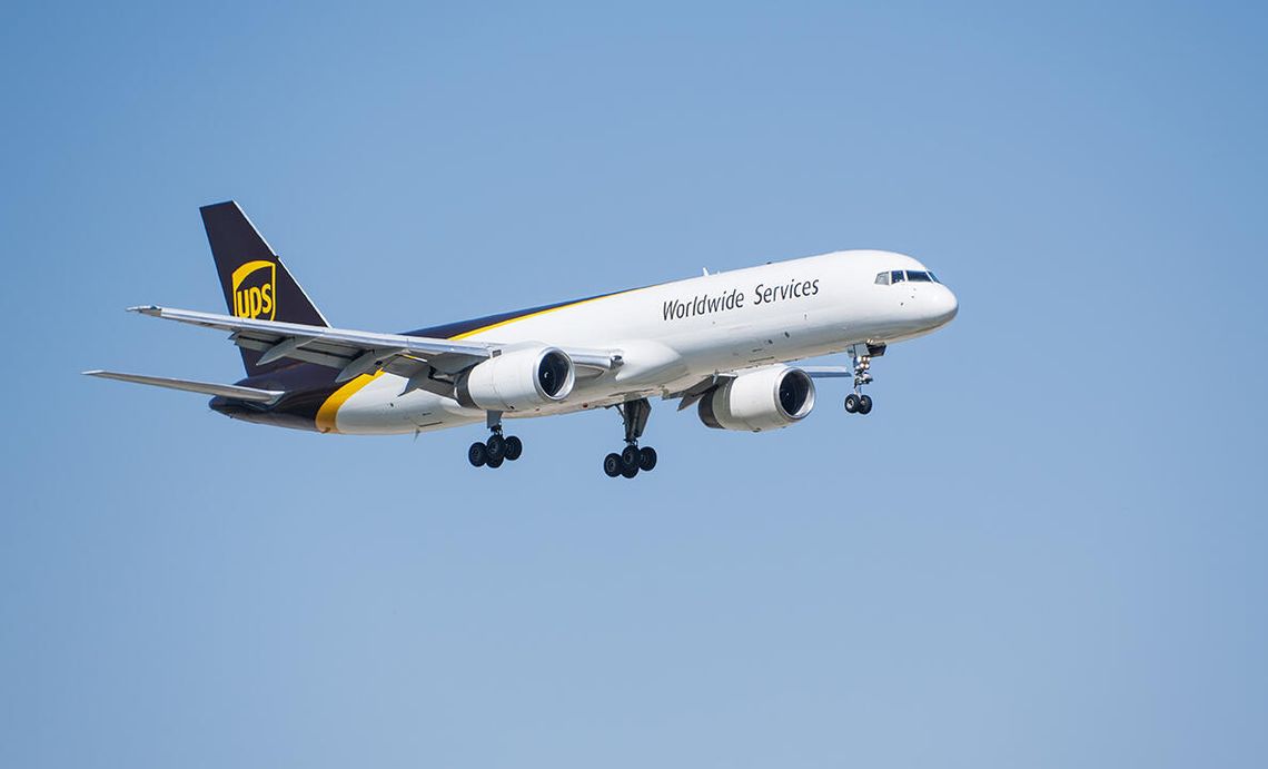 Samolot transportowy UPS rozbił się w Kentucky, co najmniej siedem osób zginęło Samolot transportowy UPS rozbił się w Kentucky, co najmniej siedem osób zginęło