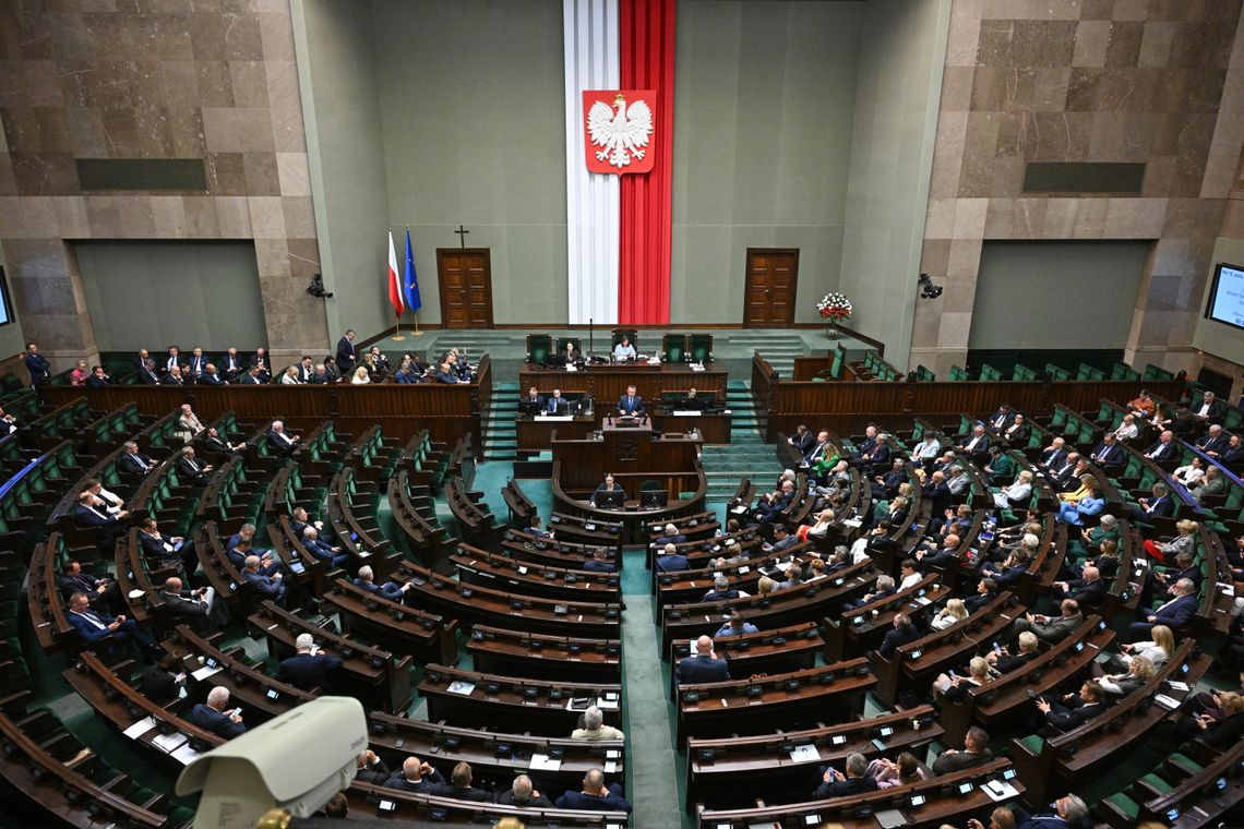 Sejm odrzucił wniosek PiS o wotum nieufności wobec szefa MSWiA Sejm odrzucił wniosek PiS o wotum nieufności wobec szefa MSWiA