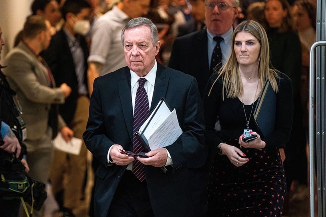 Senator Dick Durbin wezwał do większej ochrony listonoszy