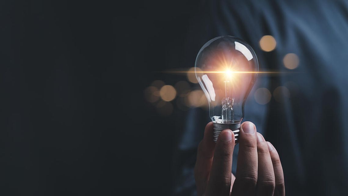 Setki tysięcy osób bez prądu z powodu zbyt wysokich cen