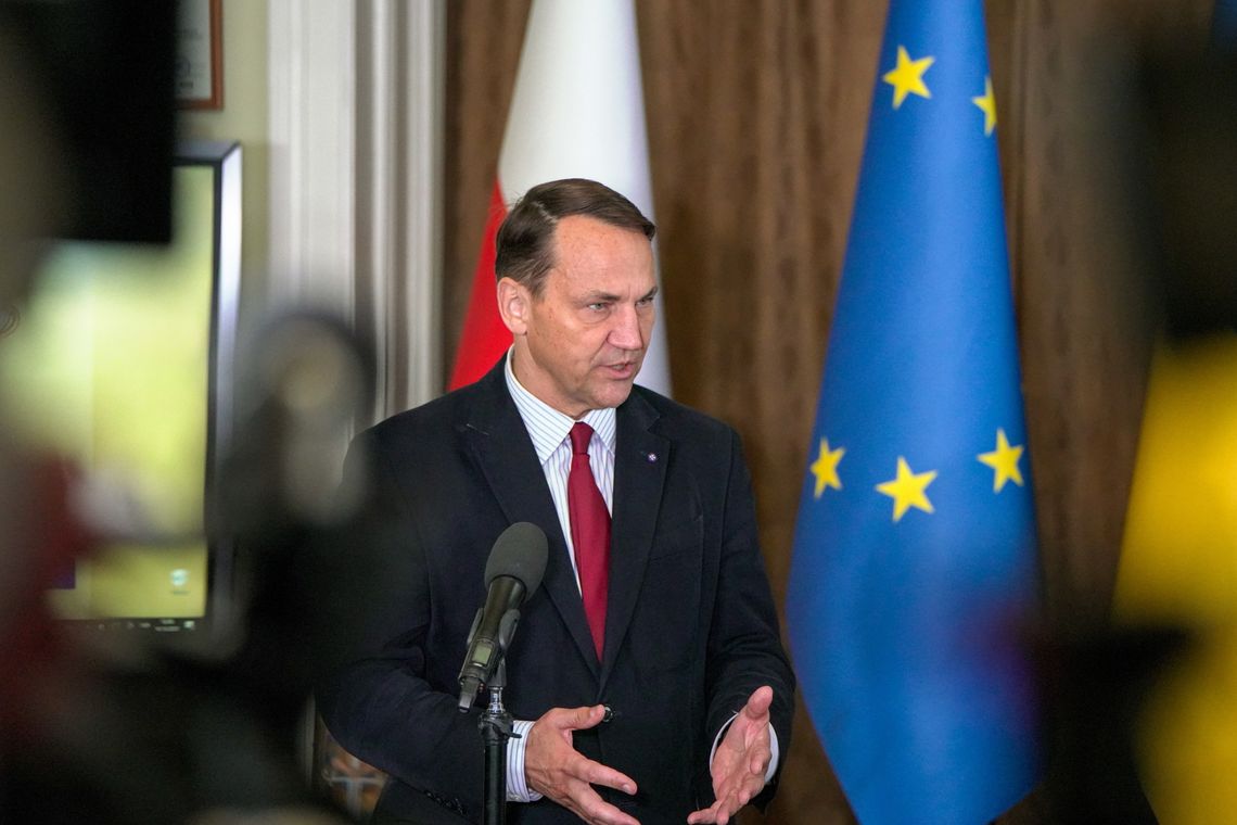 Sikorski: Rosja reformuje się tylko wtedy, gdy przegrywa wojnę