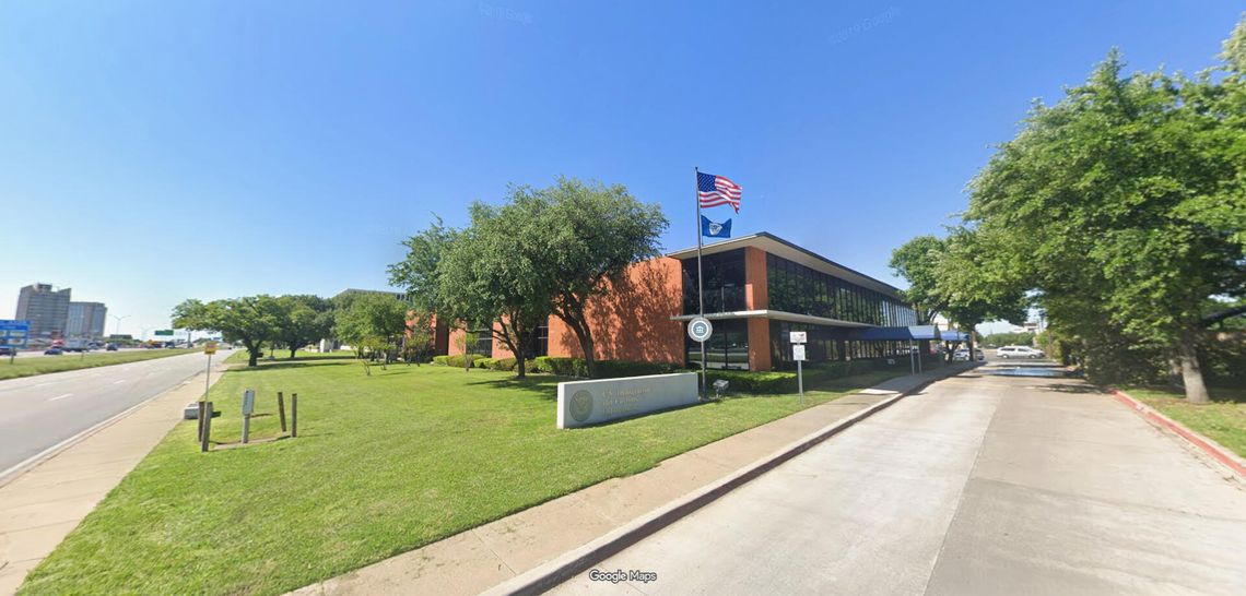 Służby: dwie osoby zabite, jedna ranna w strzelaninie w ośrodku detencyjnym dla imigrantów Służby: dwie osoby zabite, jedna ranna w strzelaninie w ośrodku detencyjnym dla imigrantów