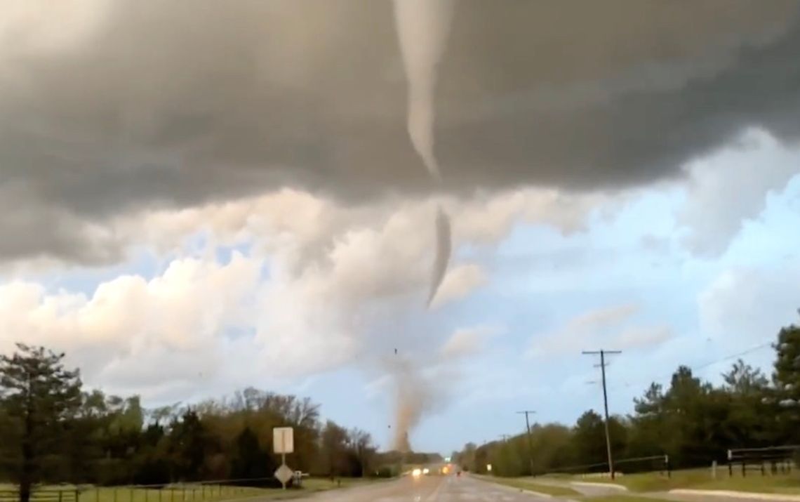 Stan wyjątkowy w Virginii Beach po zniszczeniach spowodowanych przez tornado