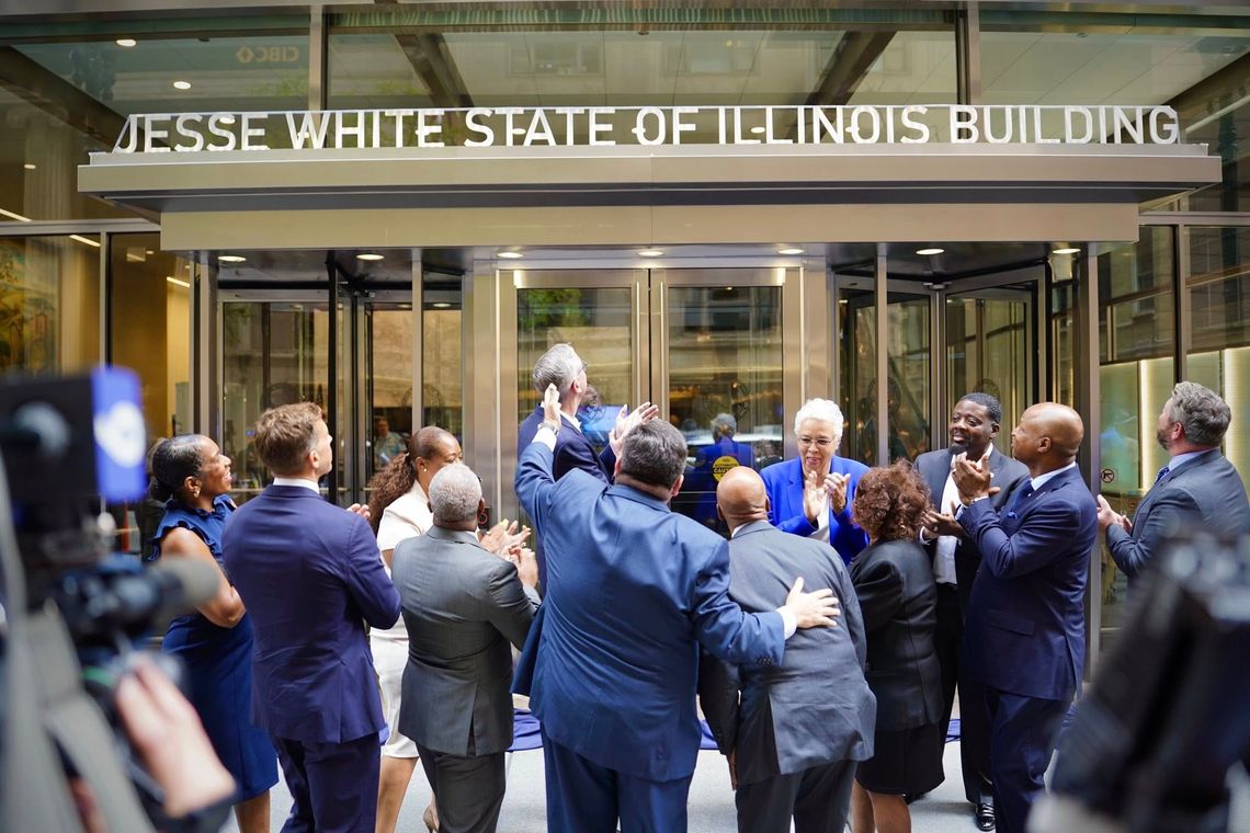 Stanowy budynek w centrum Chicago nazwany imieniem Jessego White’a Stanowy budynek w centrum Chicago nazwany imieniem Jessego White’a