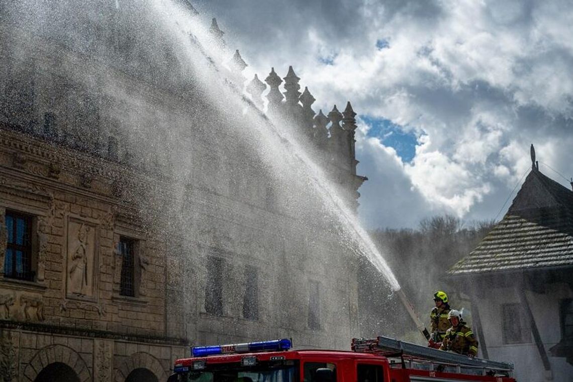 Strażacki śmigus-dyngus w Kazimierzu Dolnym