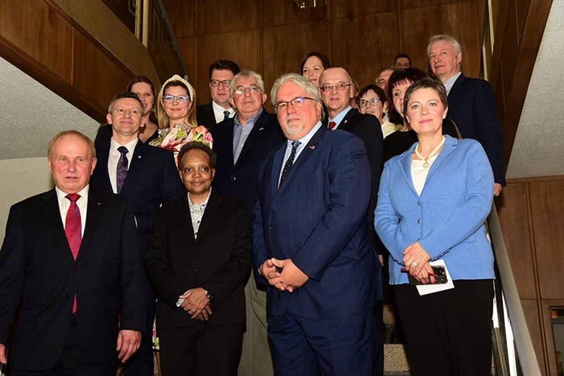 Burmistrz Lori Lightfoot spotkała się z polonijnymi liderami w siedzibie Związku Narodowego Polskiego