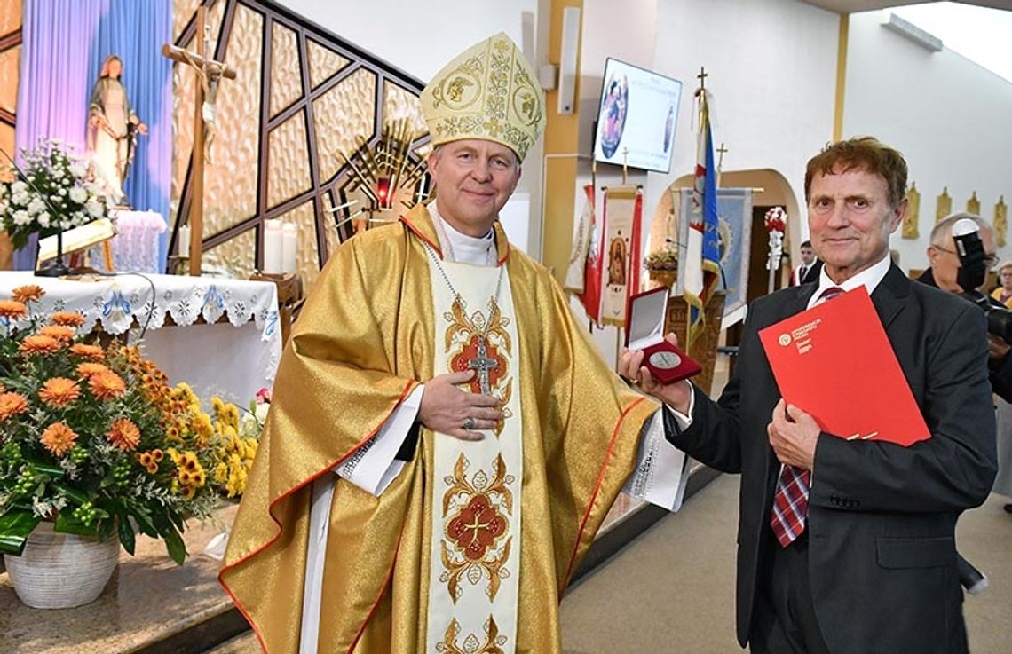 Klub Polonia w Chicago został odznaczony medalem „Pro Polonia et Ecclesia”