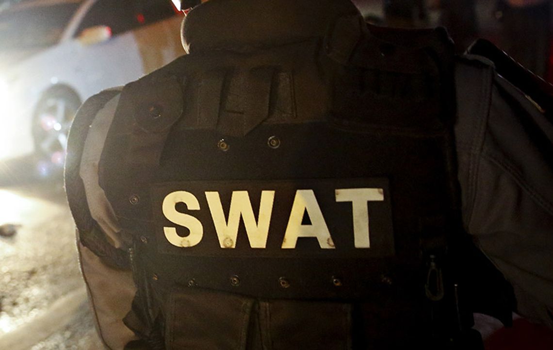 Mężczyzna aresztowany po akcji SWAT w Portage Park