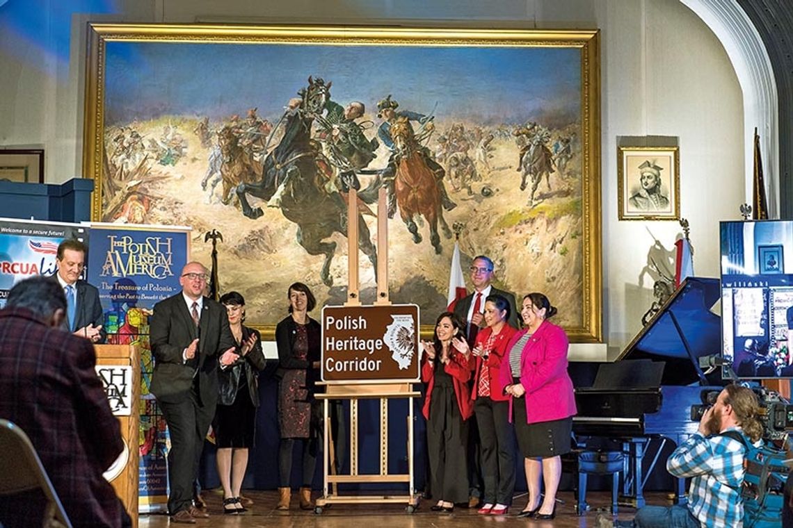 Świętowanie Dnia Pułaskiego z poparciem dla Ukrainy w tle