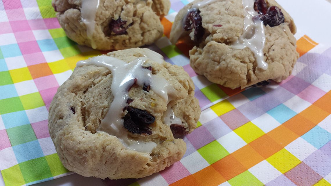 Świat na talerzu Piotra. Wielkanocne scones