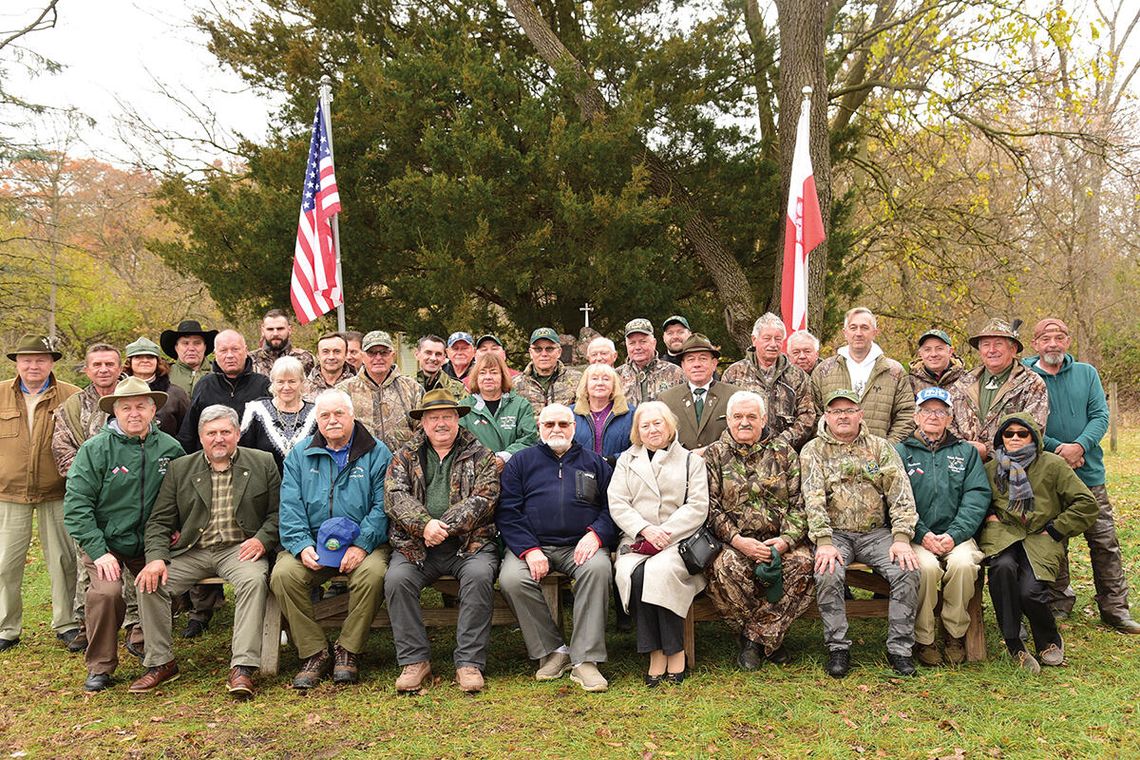 „Święty Hubert darzy”. Koło Myśliwsko-Strzeleckie „Hubertus” celebruje swego patrona „Święty Hubert darzy”. Koło Myśliwsko-Strzeleckie „Hubertus” celebruje swego patrona