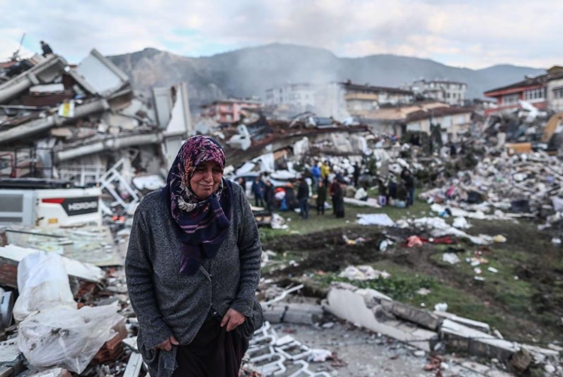 Syria. Lekarz: brakuje personelu, leków i prądu; ludzie leżą na ziemi