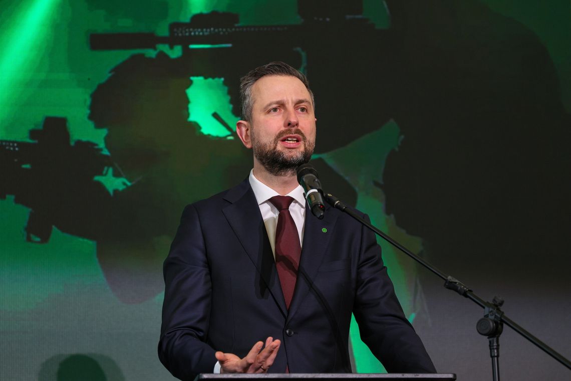 Szef MON: rząd przyjął projekt ustawy wdrażającej program SAFE