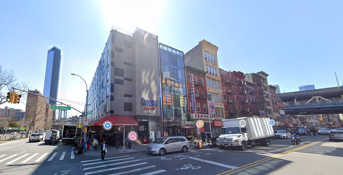 Szefowi tajnego posterunku chińskiej policji w Nowym Jorku grozi pięć lat więzienia Szefowi tajnego posterunku chińskiej policji w Nowym Jorku grozi pięć lat więzienia