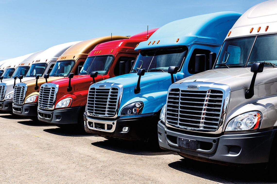 Szkoły nauki jazdy pod lupą: władze federalne zamykają 110 ośrodków CDL w wielkiej obławie na oszustwa w truckingu