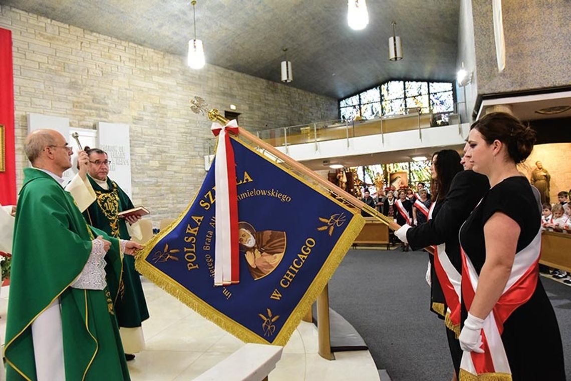 Sztandar dla szkoły im. św. Brata Alberta  Chmielowskiego