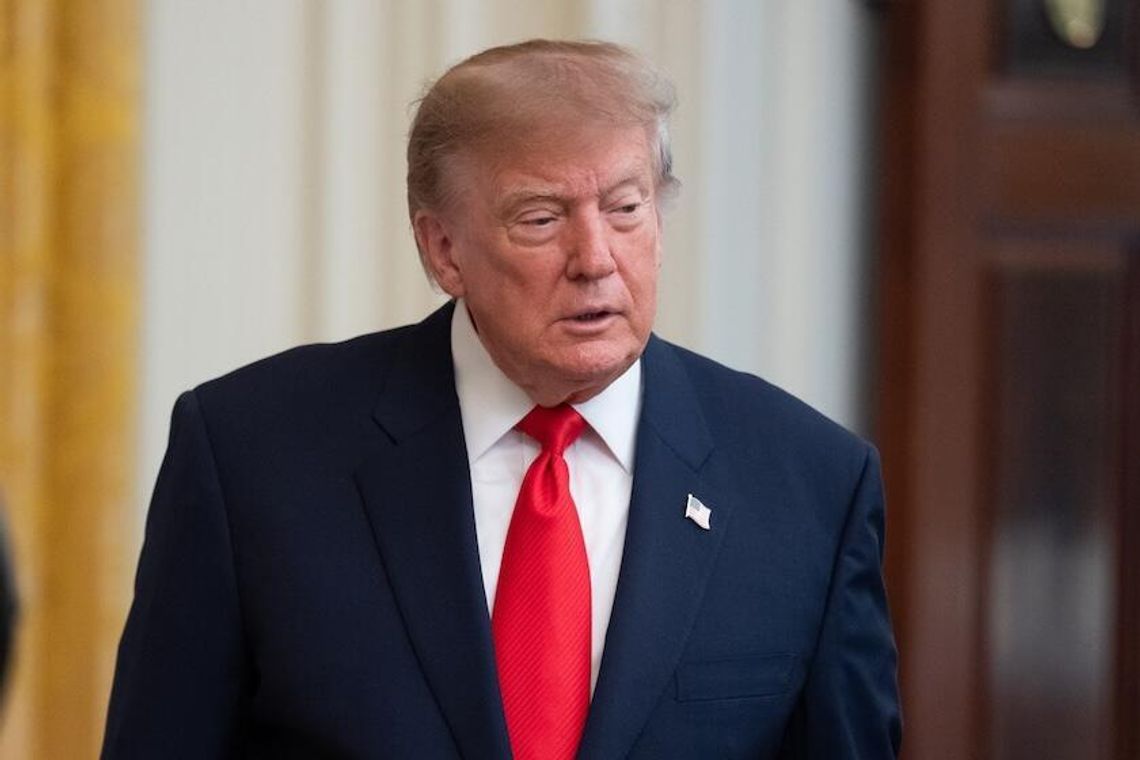 Trump podziękował Putinowi i zbył krytykę Zełenskiego na temat umowy o oleju napędowym Trump podziękował Putinowi i zbył krytykę Zełenskiego na temat umowy o oleju napędowym