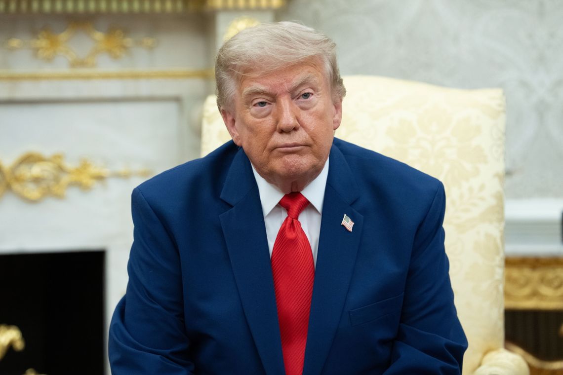 Trump: rozważam potężny atak na Iran Trump: rozważam potężny atak na Iran