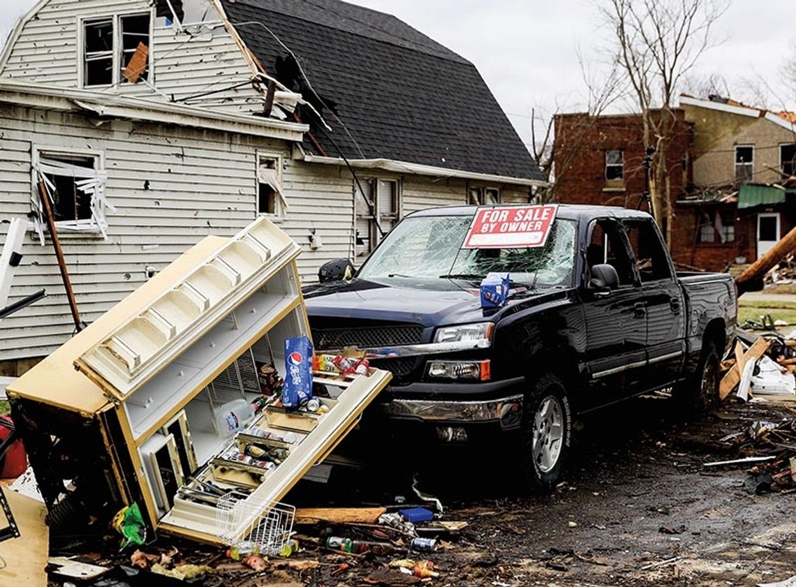 Trzy kwietniowe tornada na północy Illinois