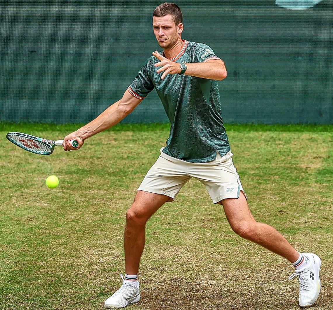 Turniej ATP w Halle - Hurkacz pokonał Zvereva i zagra w finale z Sinnerem