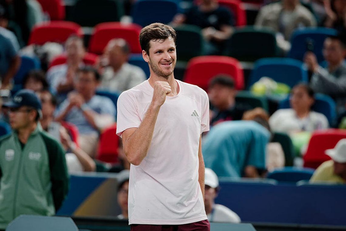Turniej ATP w Szanghaju - Hurkacz pokonał Djokovicia w 2. rundzie