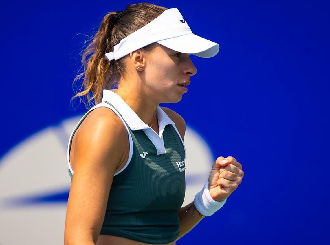 Turniej WTA w Abu Zabi - Linette awansowała do drugiej rundy. Porażka Fręch