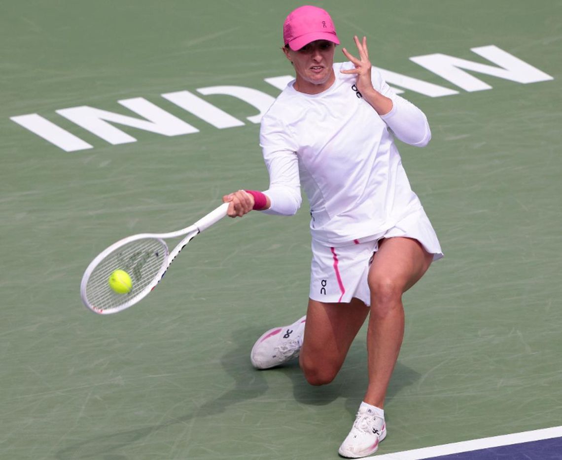 Turniej WTA w Indian Wells - Świątek awansowała do półfinału po kreczu Wozniacki