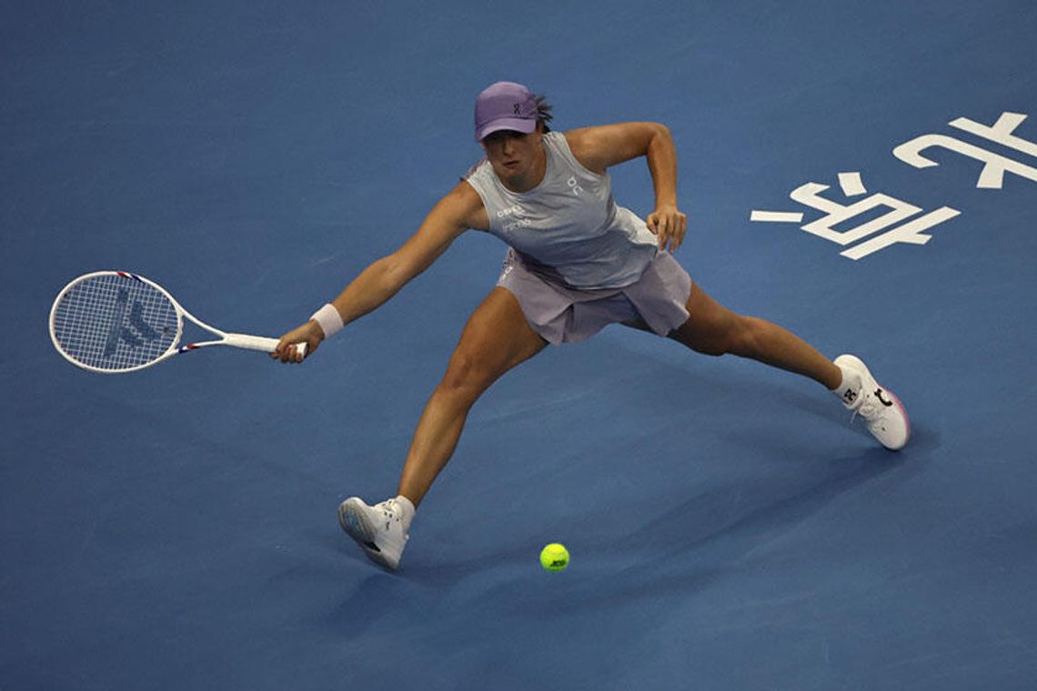 Turniej WTA w Pekinie - porażka Świątek w 1/8 finału